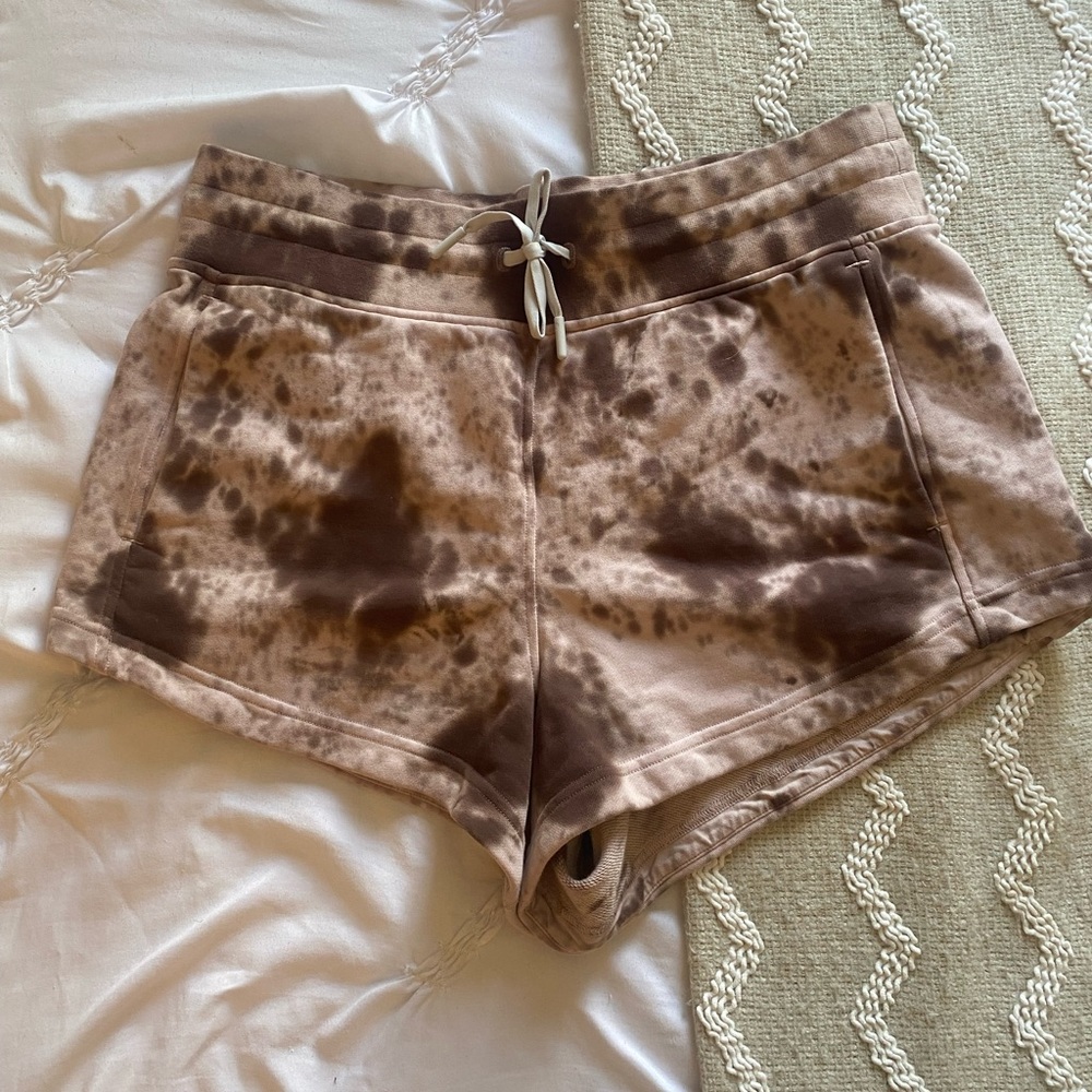Lulu Lemon Shorts